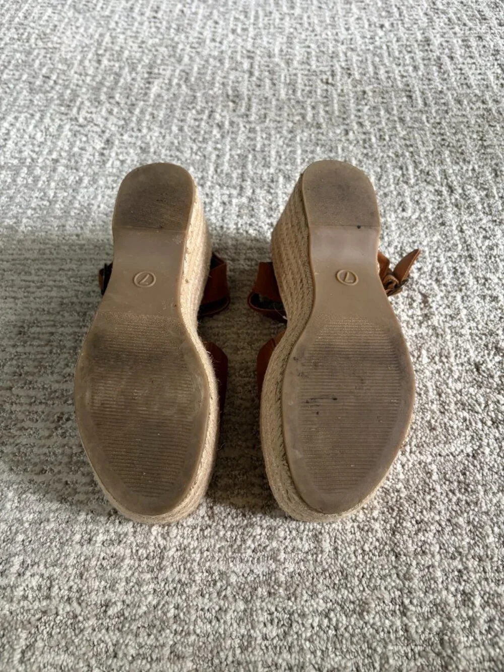 Universal Thread Morgan Cognac Brown Espadrille Wedge Sandal-Size 7